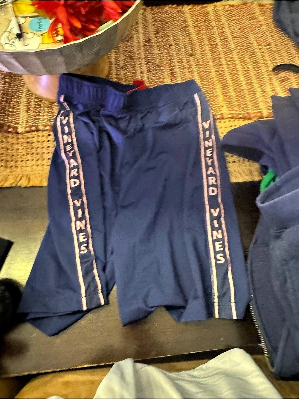 Vineyard Vines Boys Performance Side Stripe Shorts Blue Large